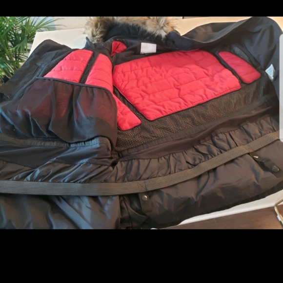 Ripzone ski jacket 🎿 - Picture 2 of 5